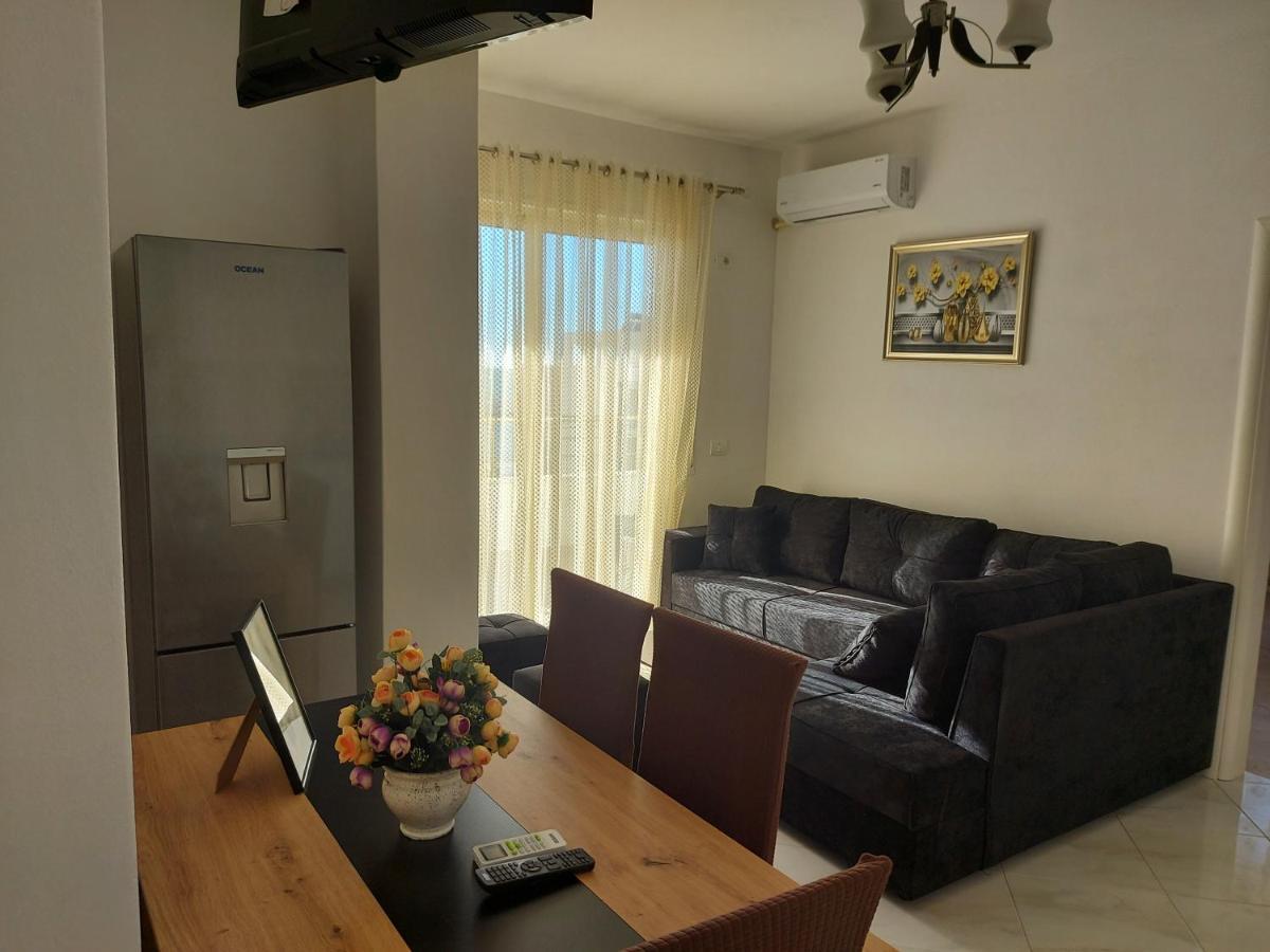 Bral Apartment 7 - Two-Bedroom With Seaview Дуррес Экстерьер фото